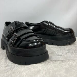 Black Chunky Platform Shoes size 39 double buckle straps